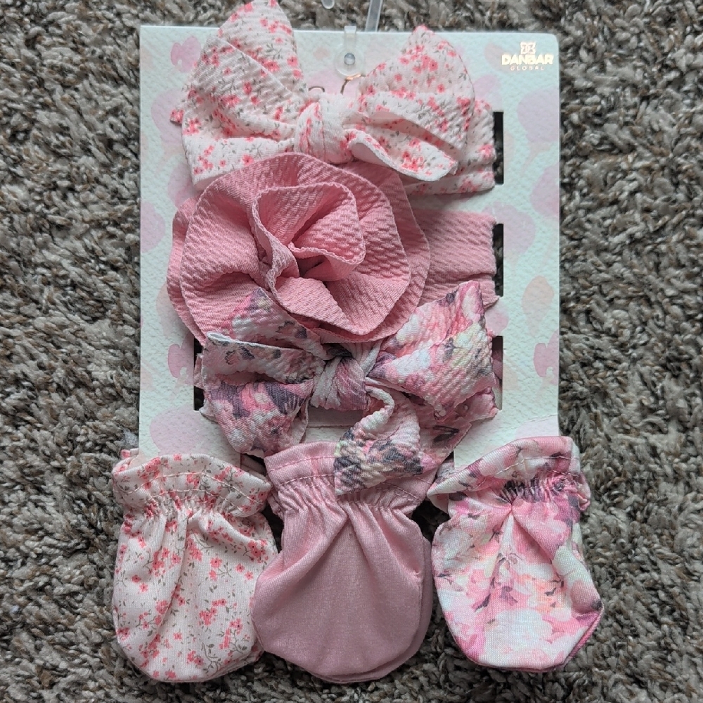 Darice Pink Floral Hair Accessories for Kids